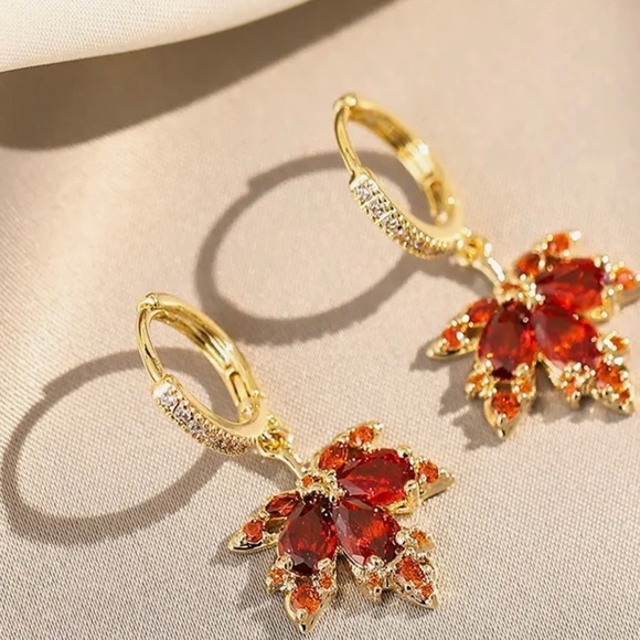 Yellow Gold Maple Leaf Zircon Earrings - Picture 2 of 6